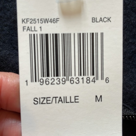 Michael Kors Men’s Hoodie (Medium). NEW - Picture 3 of 3